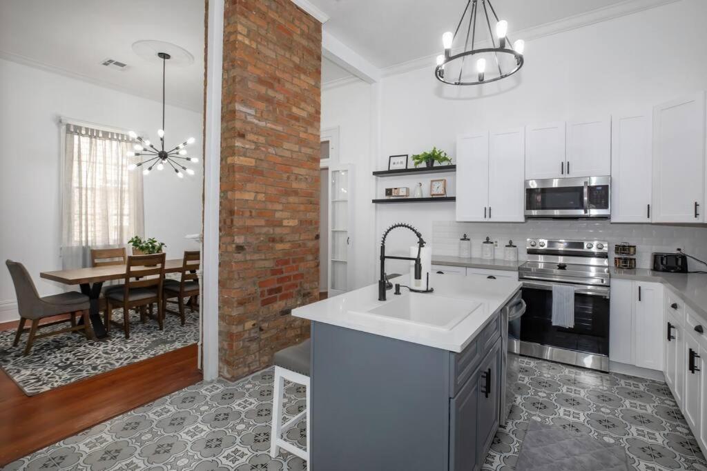 Beautifully Updated New Orleans Home Buitenkant foto